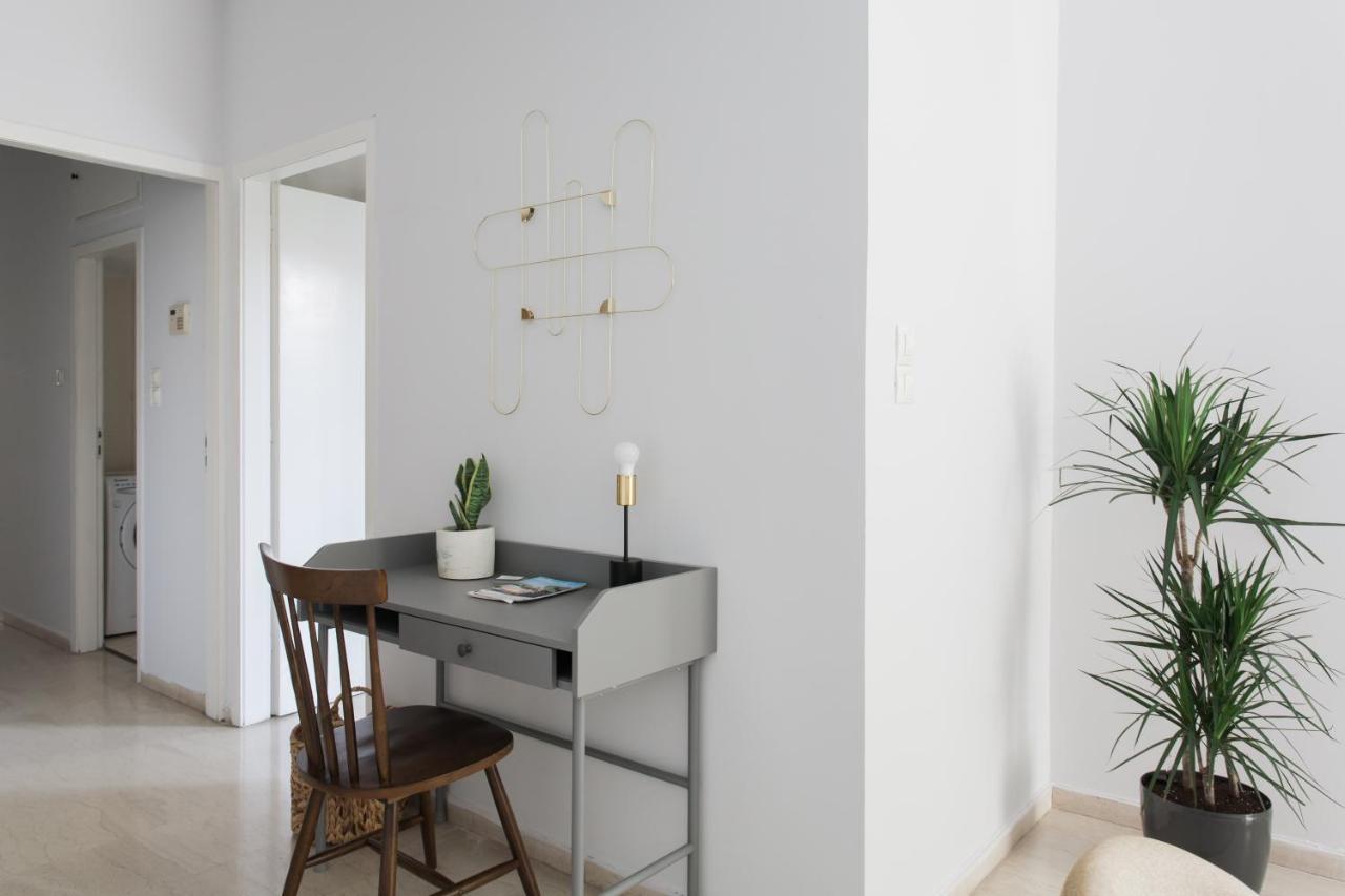 Pleasant 2Br Apartment Near Helexpo By Upstreet เอเธนส์ ภายนอก รูปภาพ