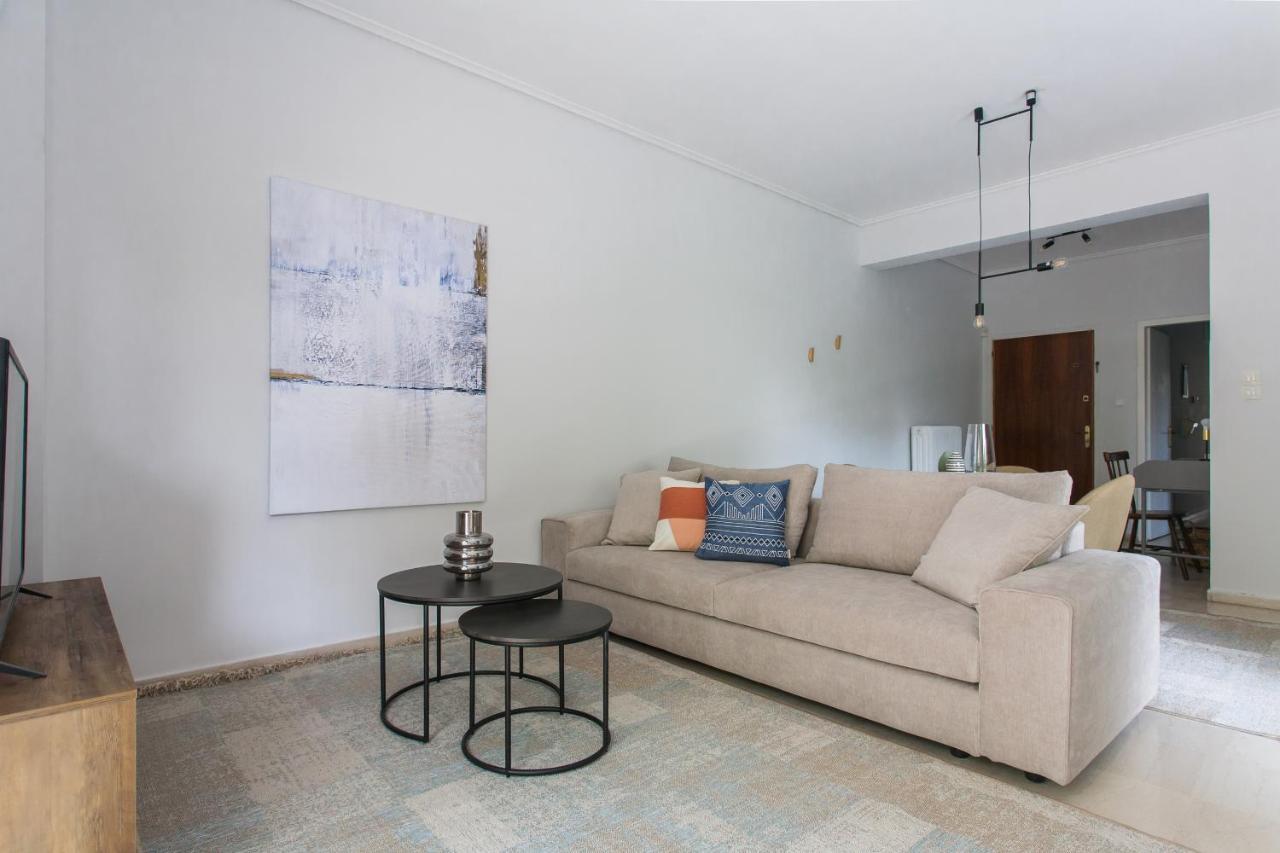 Pleasant 2Br Apartment Near Helexpo By Upstreet เอเธนส์ ภายนอก รูปภาพ